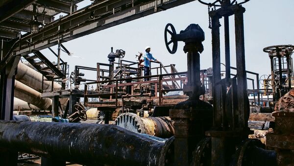 Regulator PNGRB for regulating regasification fee, bringing natural gas under GST