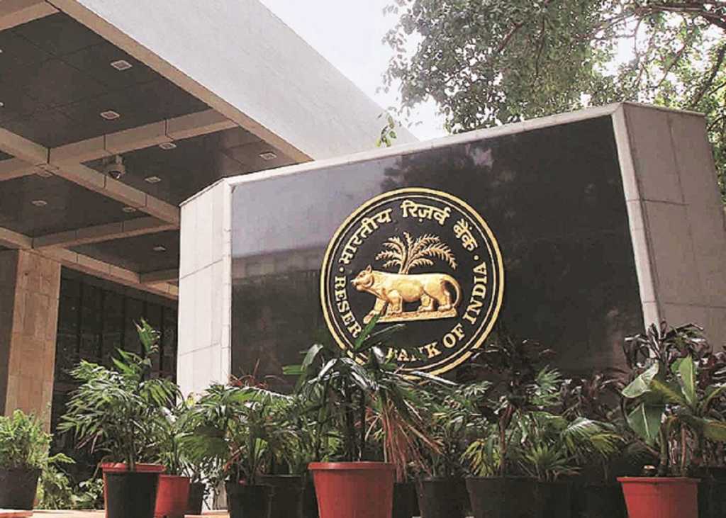 WACR tops repo rate for the first time in FY26 amid GST outflows