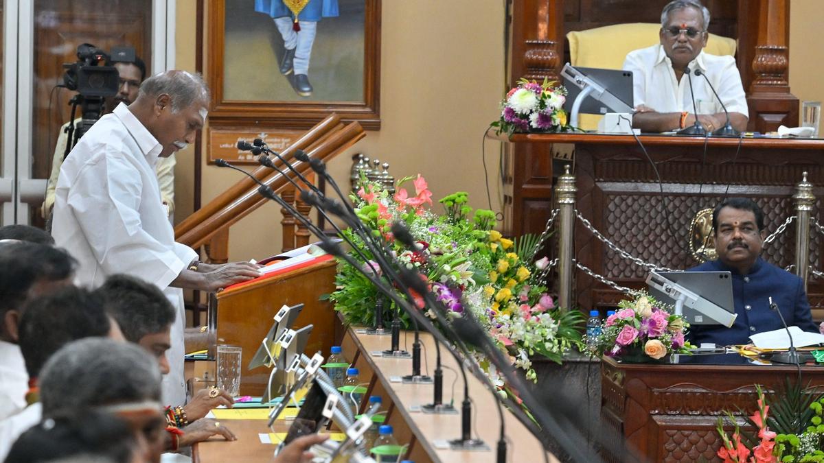 Govt. was able to maintain fiscal deficit while implementing welfare schemes, says CM Rangasamy