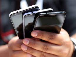 Electronics body seeks GST Reduction on Mobile Phones, Duty Cut on Parts