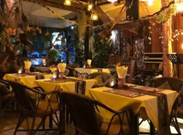Restaurant services in hotels with tariff over Rs 7,500 per day to attract 18 pc GST from April