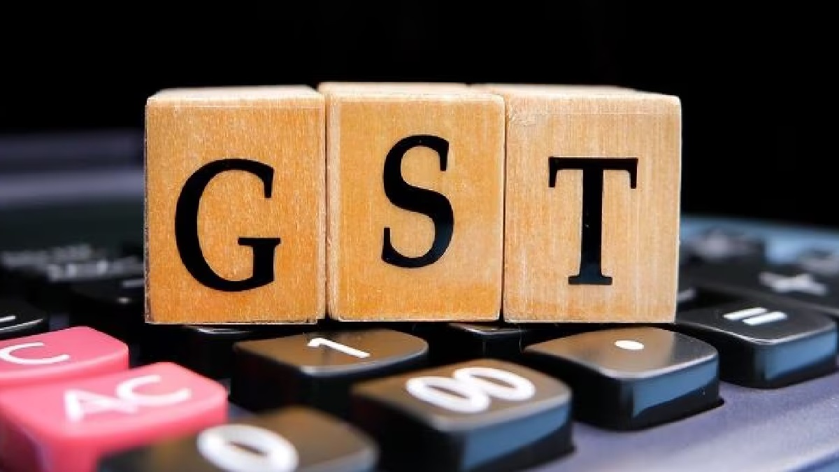Two arrested for posing as GST officials for extortion