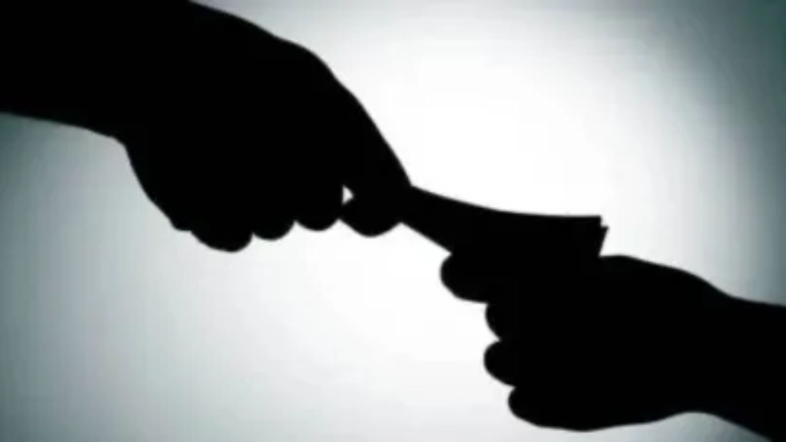 CBI books GST intelligence officer for taking Rs 1 crore bribe from Mysuru businessman