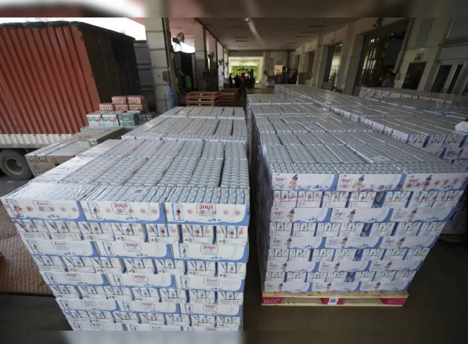 Amul rules out pouch milk price cut; only longlife UHT milk to get GST relief