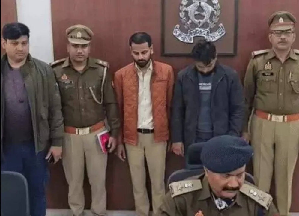 Crime branch busts fake GST gang, two arrested