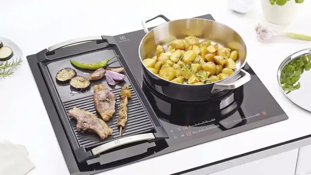 Induction cooktop makers may be enticed with duty, GST cuts