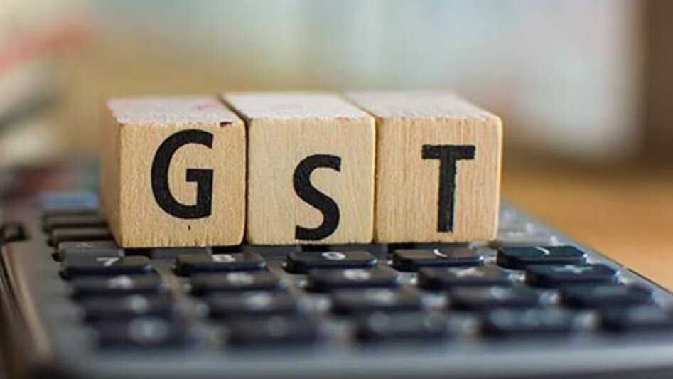 Can unregistered small businesses receive GST notices?