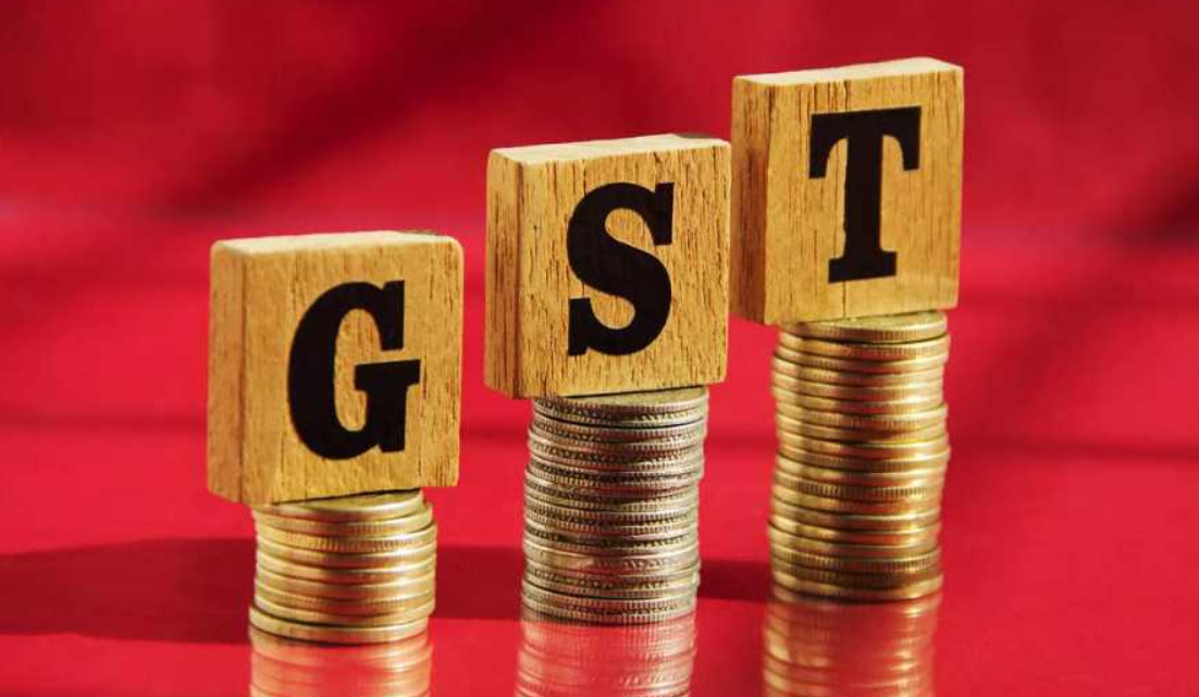Govt issues notices to auto majors seeking old GST dues